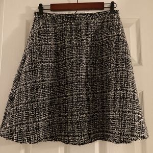 Banana Republic tweed skirt size 4